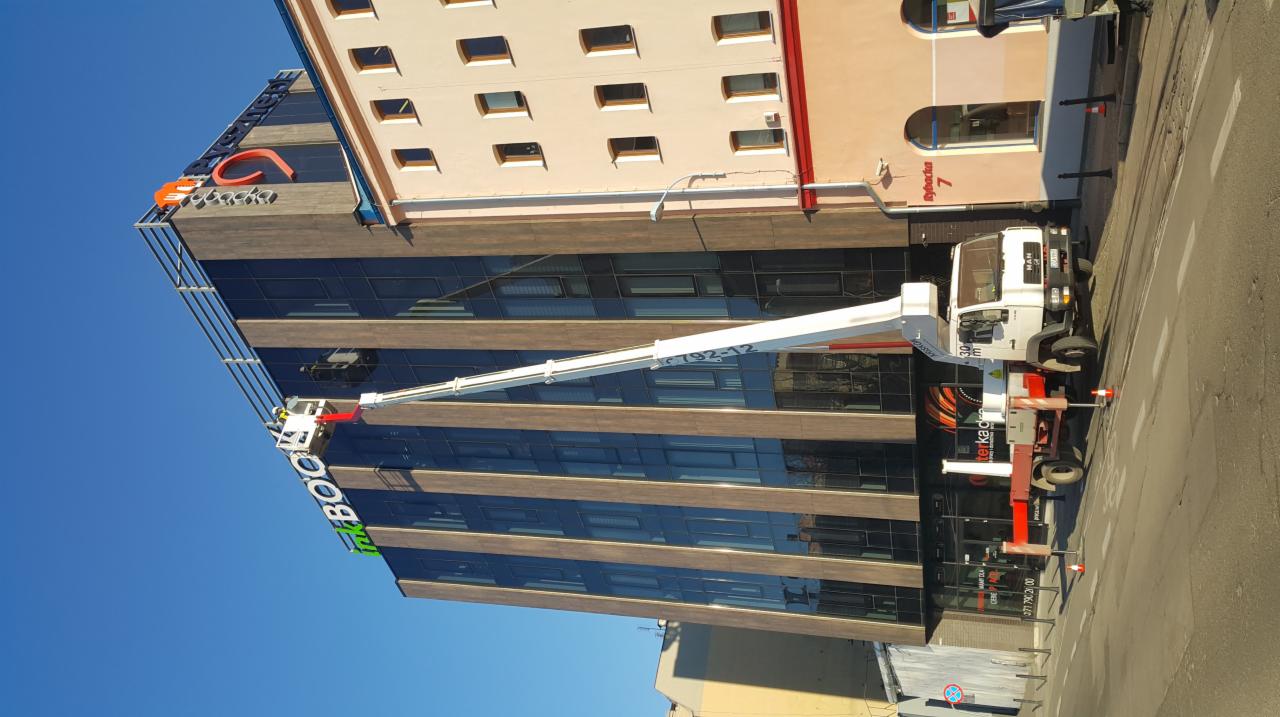 Podnośnik koszowy kriskon wrocław