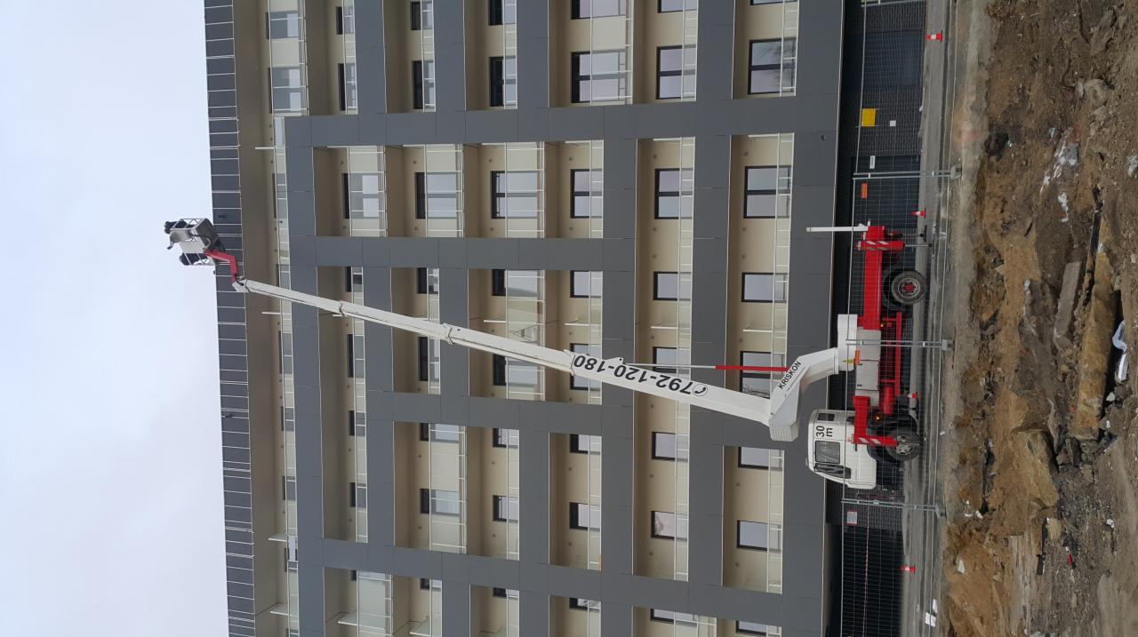 Podnośnik koszowy kriskon wrocław zwyżka