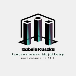 Logo firmy Izabela Kuszka Rzeczoznawca Majątkowy z trzema pionowymi gradientowymi blokami w czarnej obudowie, numer uprawnień 8417.