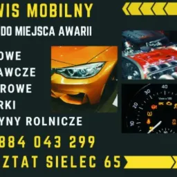 Reklama serwisu mobilnego z pomarańczowym samochodem, widokiem silnika i zegarami deski rozdzielczej.