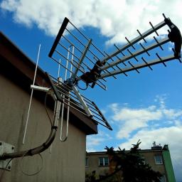 Antena DVB-T dwu polaryzacyjna 32dB