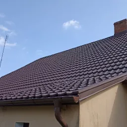 Wymiana pokrycia dachowego blachodachówka Bella Sara