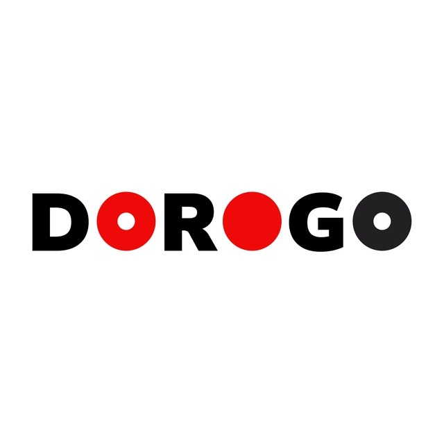 Minimalistyczne logo 'DOROGO' z czarnymi literami i czerwonymi kropkami zamiast 'O' na białym tle. Prosty, nowoczesny design.