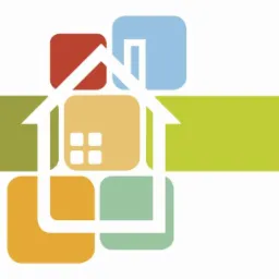 Kolorowe logo firmy budowlanej przedstawiające biały kontur domu na tle kwadratów w odcieniach zieleni, pomarańczy, czerwieni i błękitu.