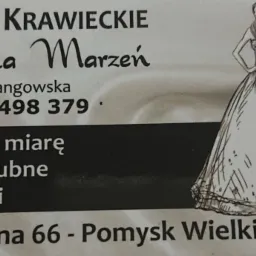 Wizytówka studia krawieckiego z ilustracją sukni ślubnej, danymi kontaktowymi i adresem.