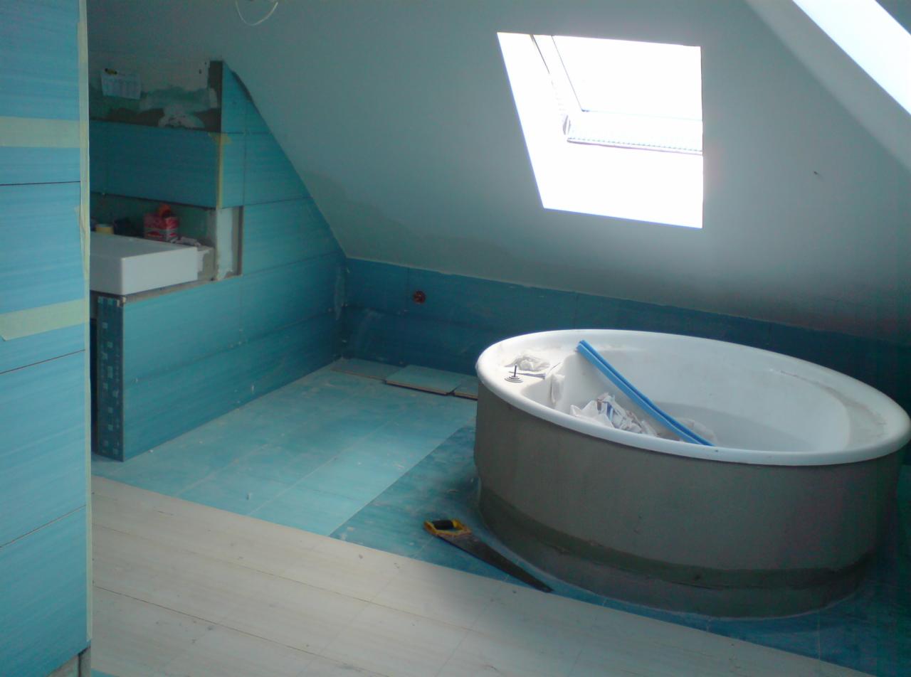 układanie glazury , gresu , terakoty