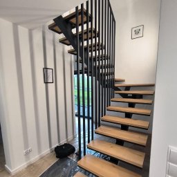 MKM CRAFT - Metalowe Schody Wielogłowy