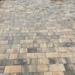 Układanie kostki brukowej Żyrardów 1