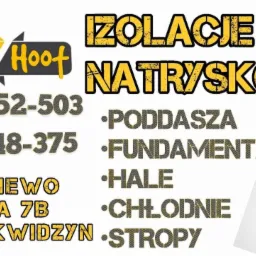 Logo firmy 'Pians Hoot' oferującej izolacje natryskowe poddaszy, fundamentów, hal, chłodni i stropów, z numerami telefonów i adresem w Kwidzynie, obok grafika pistoletu natryskowego.