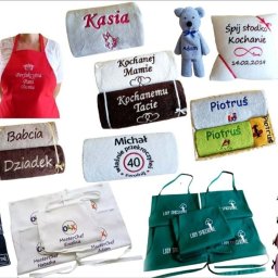 Personalizowane prezenty z haftem na każdą okazję.
Haft komputerowy dla firm.
Gadżety z logo, prezenty biznesowe. 
