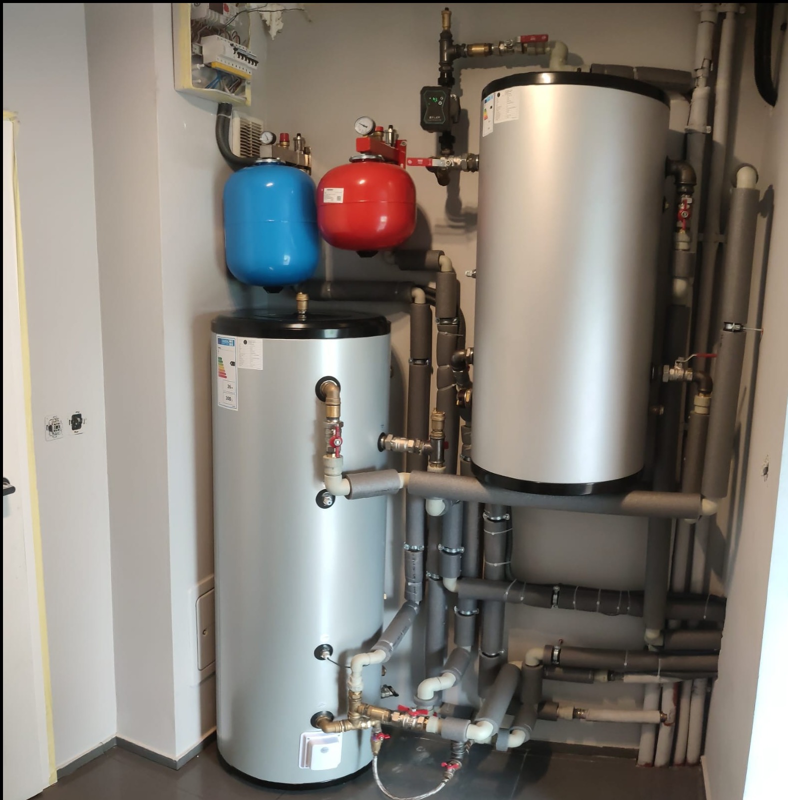 Małe powierzchnie pomieszczeń, w których ma być umieszczona instalacja, nie są dla nas problemem.