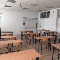 Sala lekcyjna w Technikum Administracyjno-Usługowym w Łodzi