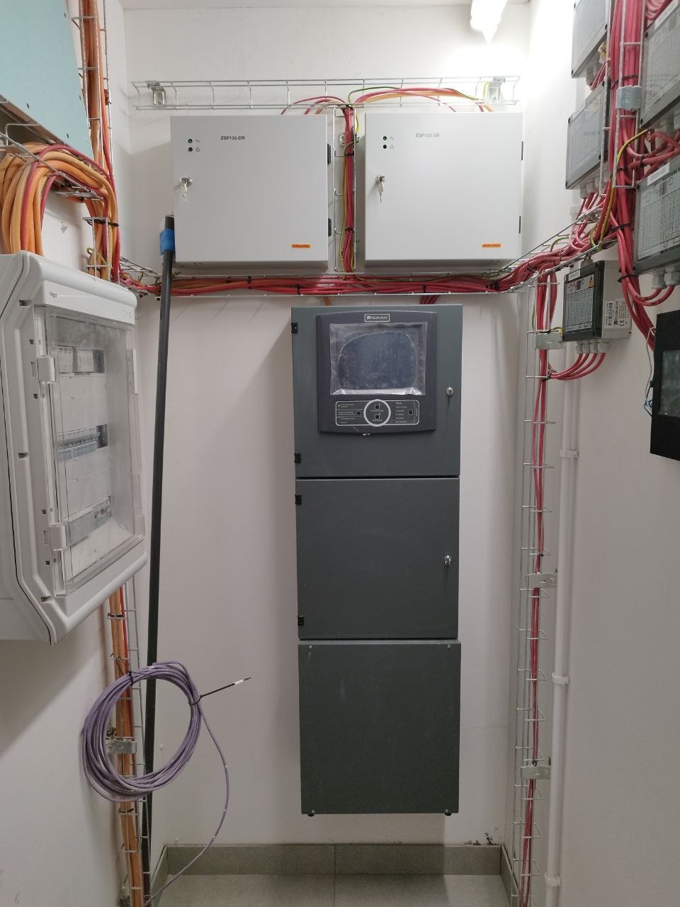 Instalacji SSP oraz DSO w salonie sprzedaży Audi w Wieliczce