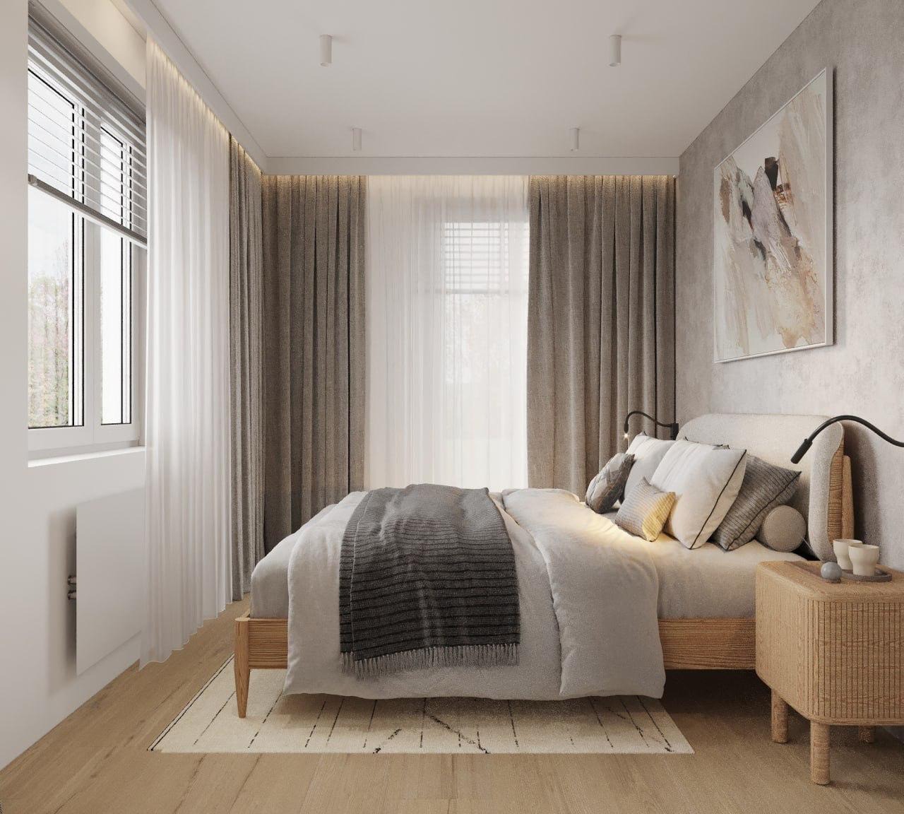 Nowoczesna sypialnia w Krakowie z zasłonami w odcieniach szarości i beżu, minimalistycznym oświetleniem sufitowym i obrazem na ścianie, tworząca przytulną atmosferę.
