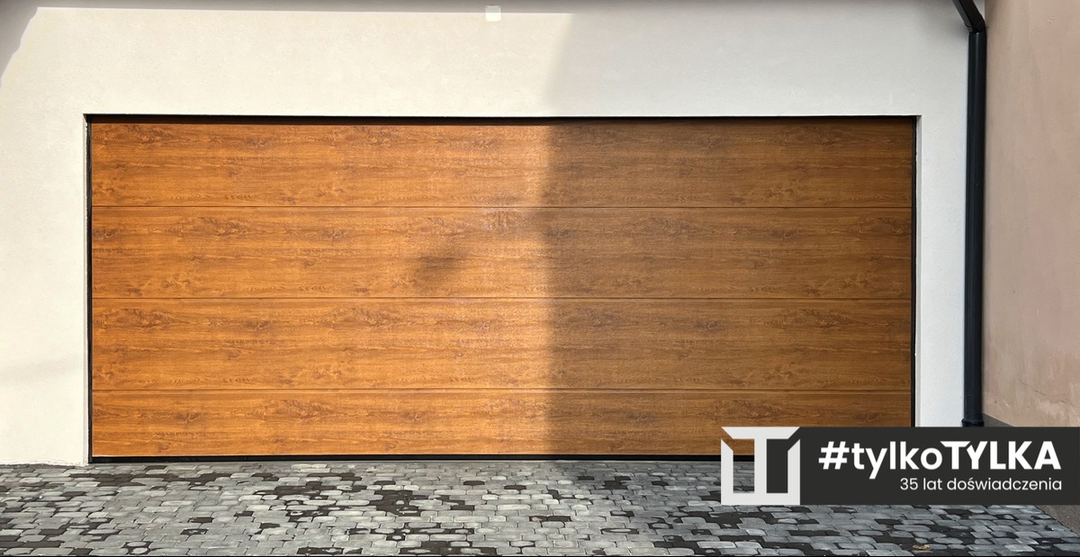 Brama garażowa segmentowa z montażem
