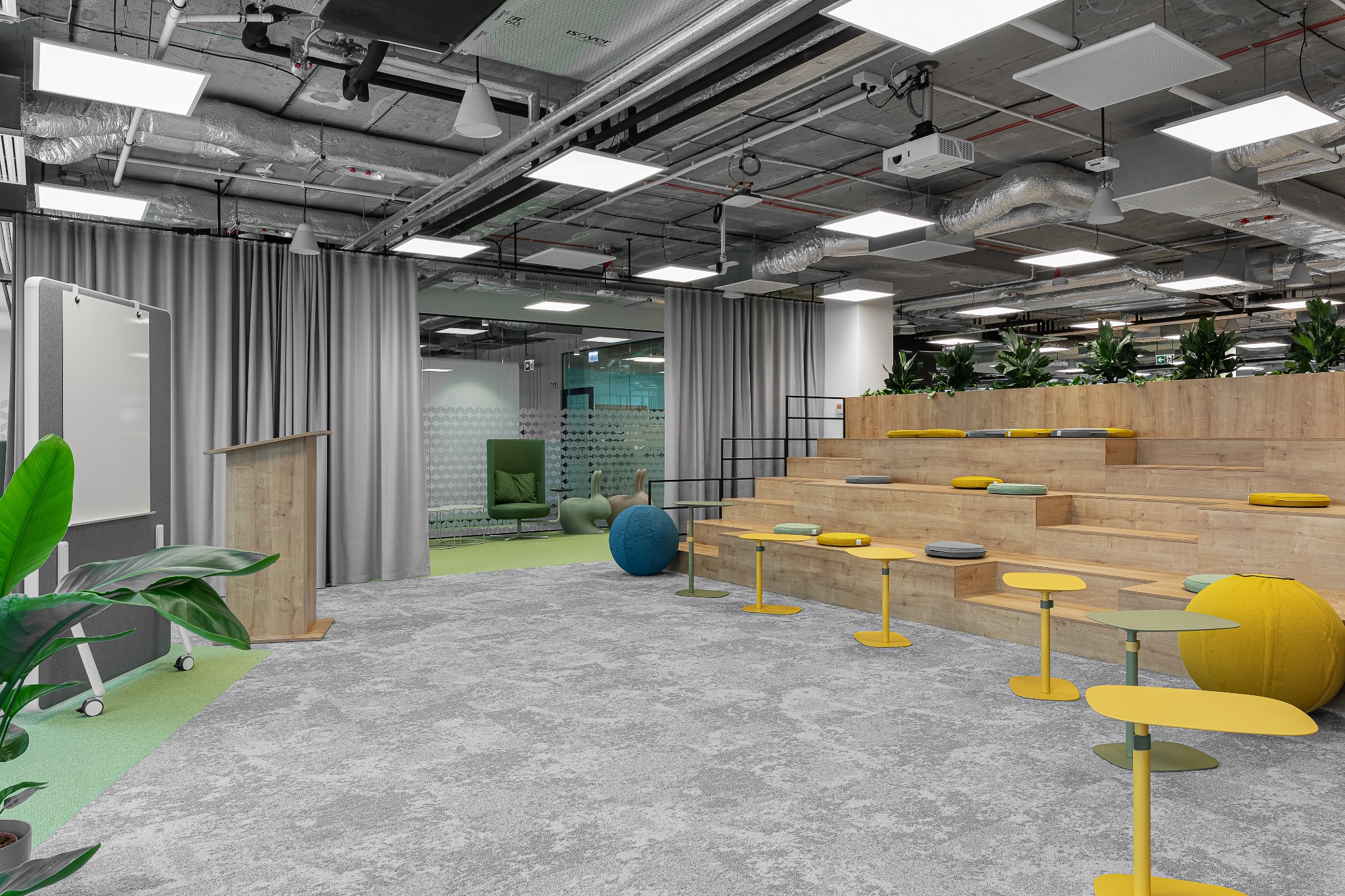 Fotografia wnętrz i architektury.