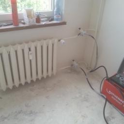 Inter Instal - Demontaż grzejnika przed rozpoczęciem prac remontowych