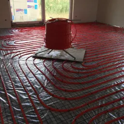 Ogrzewanie podłogowe.