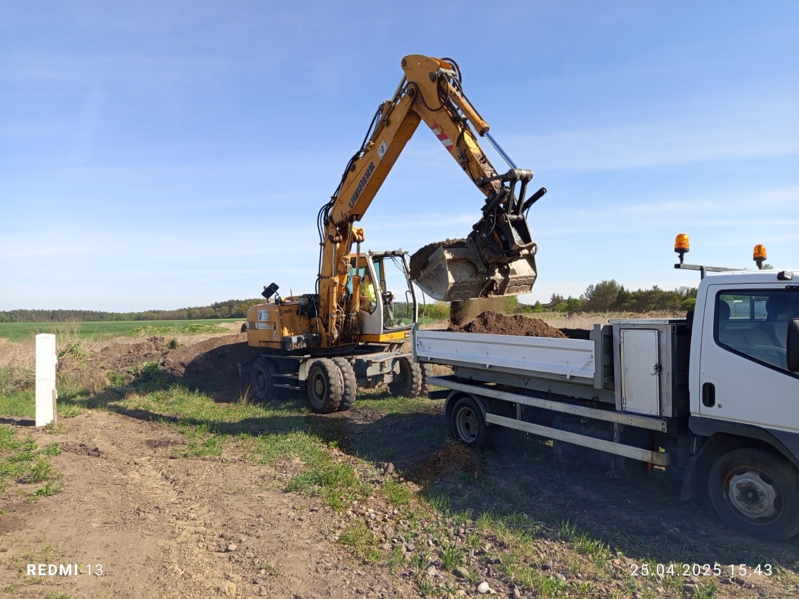Transport ziemi ogrodowej