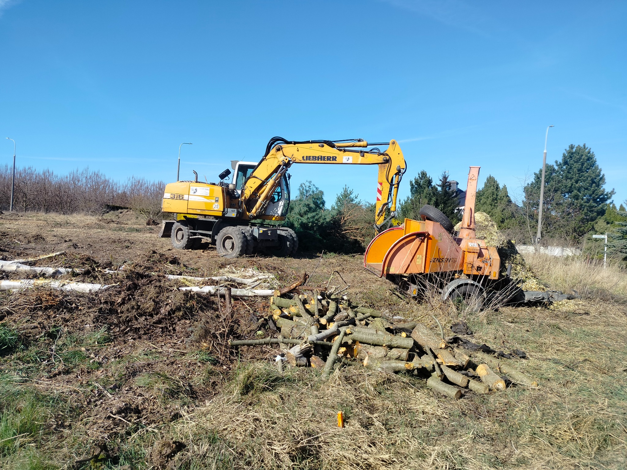 Usługi rębakiem mobilnym