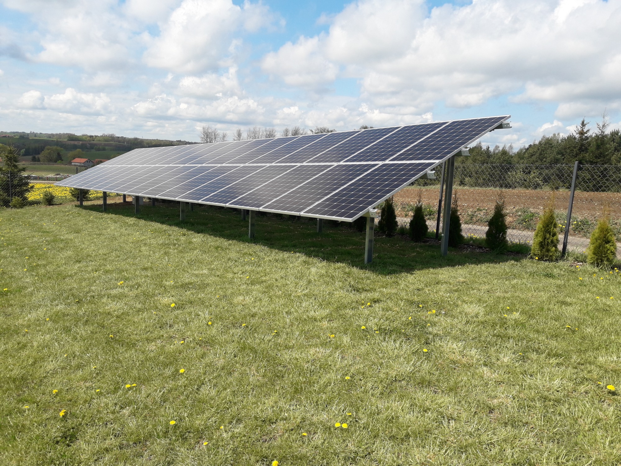 Instalacja 10kw w miejscowości Warpuny na gruncie