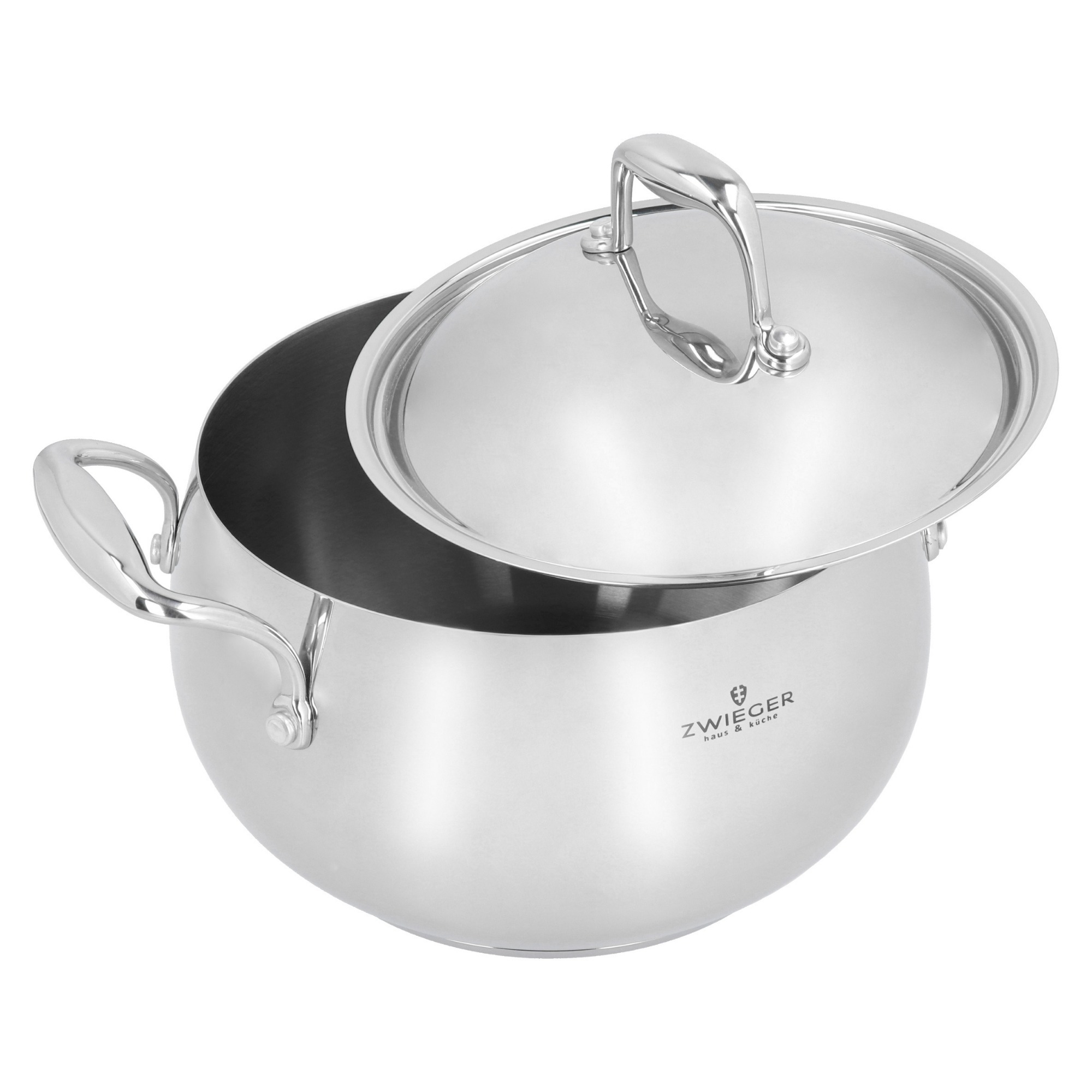 Błyszczący, nierdzewny garnek z częściowo otwartą szklaną pokrywką, ukazujący wnętrze. Widoczne logo marki Zwilling na boku naczynia.
