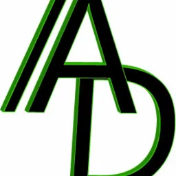 Logo firmy z inicjałami AD w kolorze czarnym z zielonym obramowaniem, ustawione ukośnie, rzucające cień.