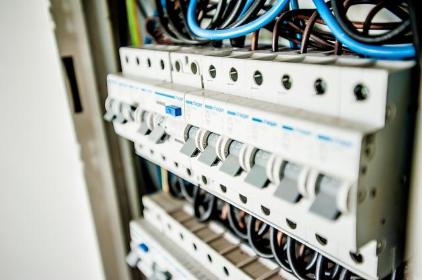 Jakub Synowiec - Wykonanie Instalacji Elektrycznych Bukowno