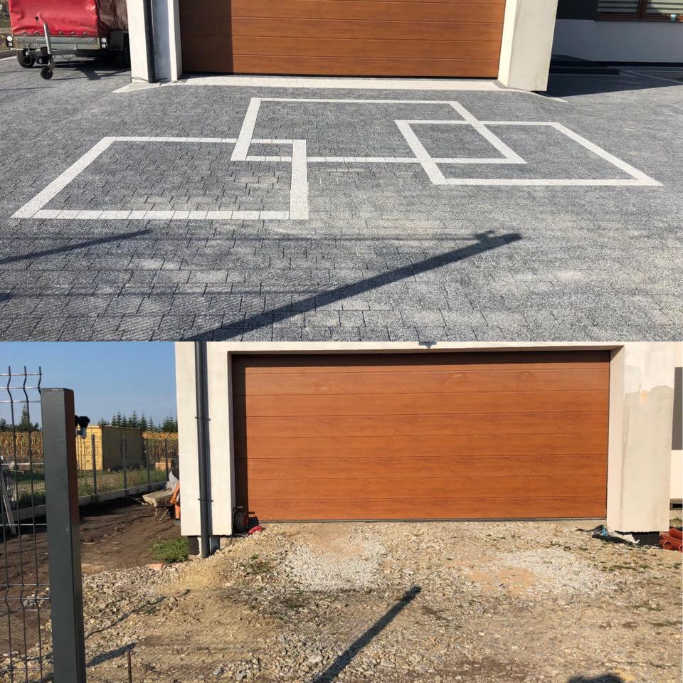Ułożona szara kostka brukowa z białym wzorem geometrycznym przed garażem z brązową bramą segmentową, widok z góry i z boku na plac budowy.