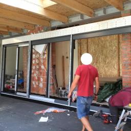 Sebastian Wojnowski - Przygotowanie do montażu 6 -cio metrowych, aluminiowych drzwi tarasowych HS