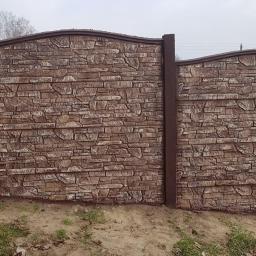 Malowanie betonowego ogrodzenia - Remonty Mieszkań Rawa Mazowiecka