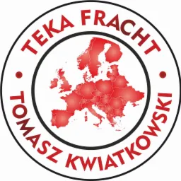 Logo firmy TEKA FRACHT Tomasz Kwiatkowski z mapą Europy w kolorze czerwonym wewnątrz okręgu.