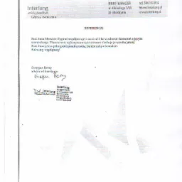 Skan dokumentu referencyjnego dla biura tłumaczeń Interlang, zawierający pozytywną opinię o współpracy w zakresie tłumaczeń z języka niemieckiego, z pieczątką firmy i podpisem właściciela.