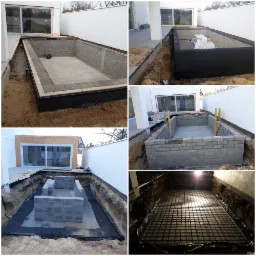 Etapy budowy: wykop z izolacją, wznoszenie ścian z bloczków betonowych, zbrojenie fundamentów w ziemi, widok z różnych perspektyw.