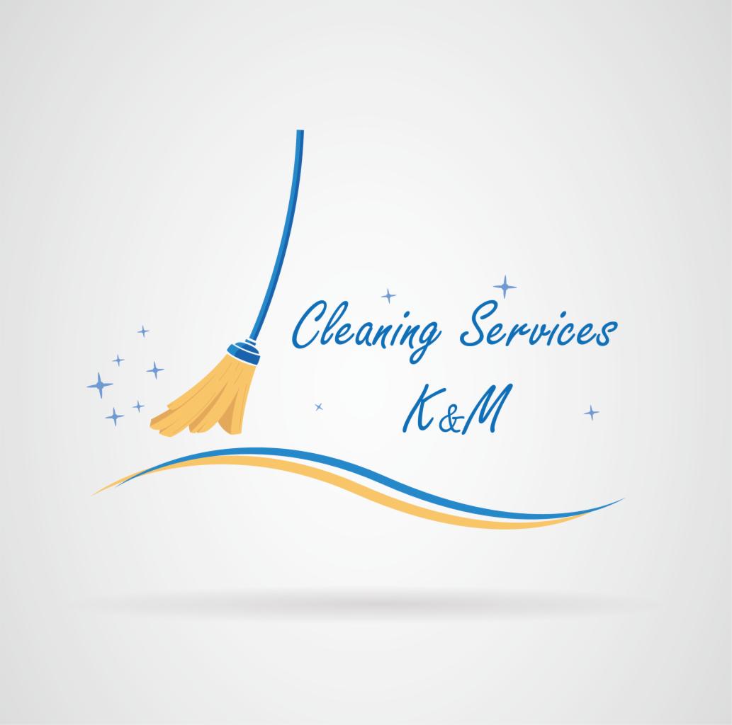 Logo firmy Cleaning Services K&M z motywem miotły i falistych linii w kolorach niebieskim i żółtym na jasnoszarym tle.
