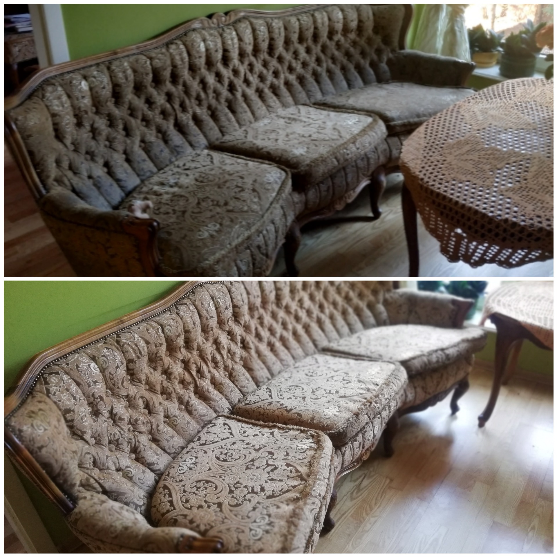 Dwuczęściowe ujęcie brudnej i czystej, trzyosobowej kanapy w stylu vintage z wzorzystą tapicerką, stojącej obok okrągłego stolika z koronkowym obrusem.