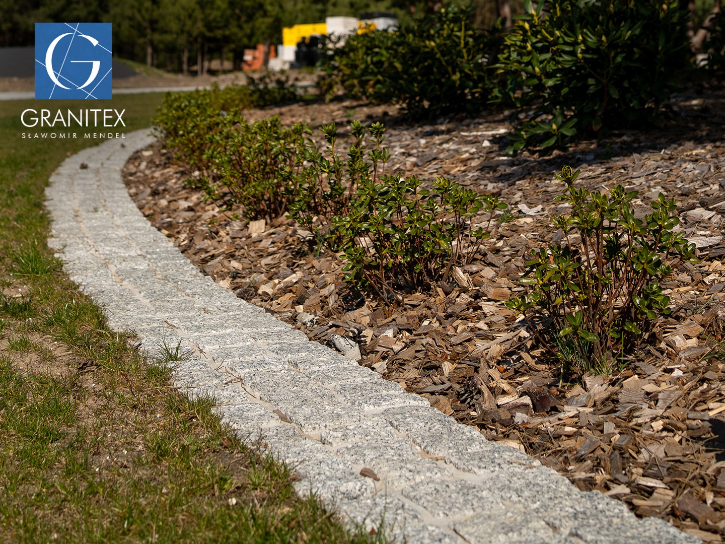 Showroom GRANITEX Realizacja Kostki Granitowej i Ogrodu. Grudzeń Kolonia 25B; 26-332 Sławno