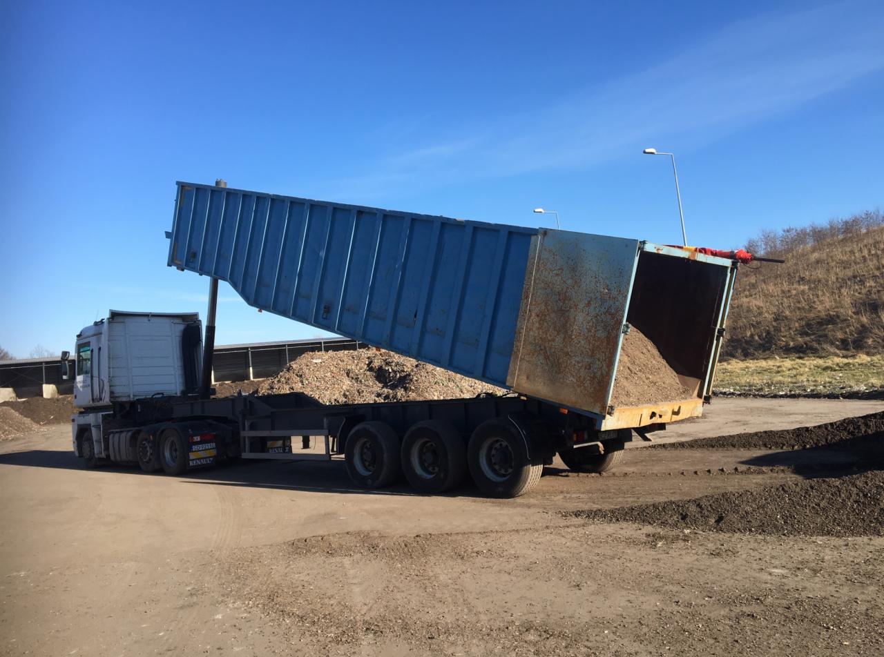 Usługi transportowe materiałów sypkich i nie tylko