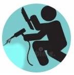 Czarna sylwetka osoby spawającej na tle jasnoniebieskiego okręgu, prezentująca schematycznie proces łączenia metali.