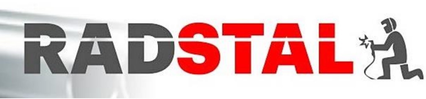 Logo firmy RADSTAL z sylwetką spawacza w hełmie podczas pracy, litery częściowo szare i czerwone na jasnym tle.