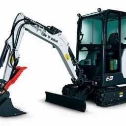 Minikoparka Bobcat E19