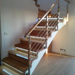 Układanie paneli Bębło 4