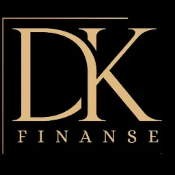 Eleganckie logo DK Finanse w kolorze złotym na czarnym tle, z geometrycznym obramowaniem.