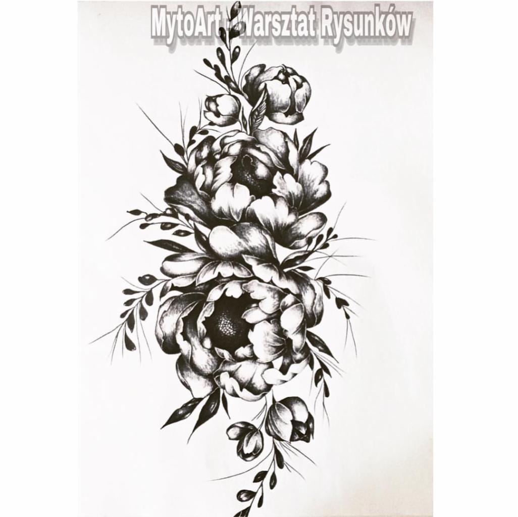 Czarno-biały rysunek tuszem przedstawiający bukiet piwonii z pąkami i drobnymi listkami, wykonany w stylu szkicowym z widocznym napisem 'MytoArt Warsztat Rysunków' w górnej części obrazu.