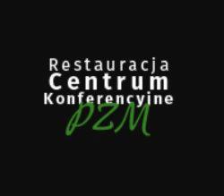 Logo restauracji Centrum Konferencyjne PZM na czarnym tle, zielony napis PZM, białe napisy Restauracja i Konferencyjne.