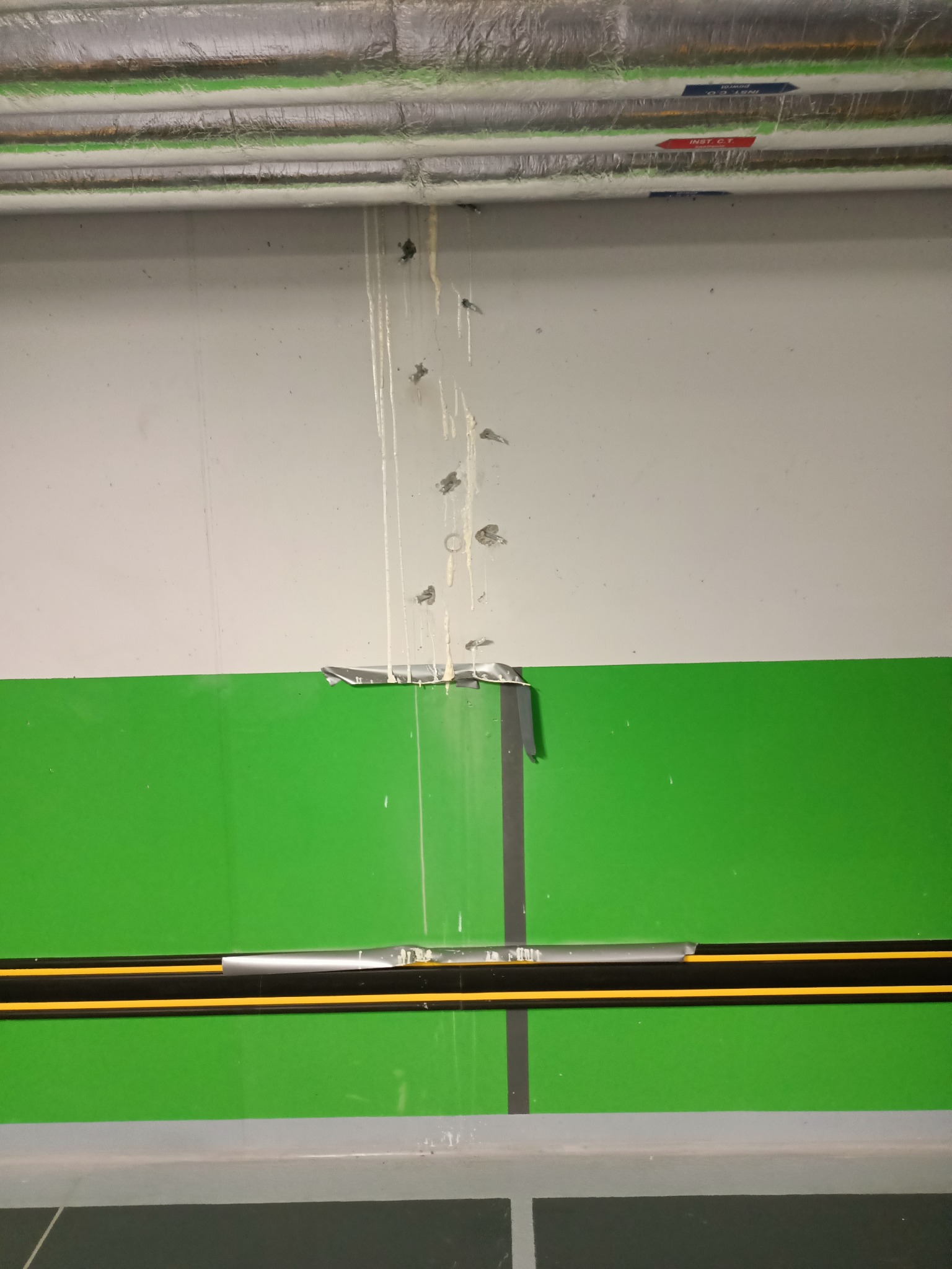 Doszczelnianie piwnic, hal garażowych metodą iniekcji ciśnieniowej żywic