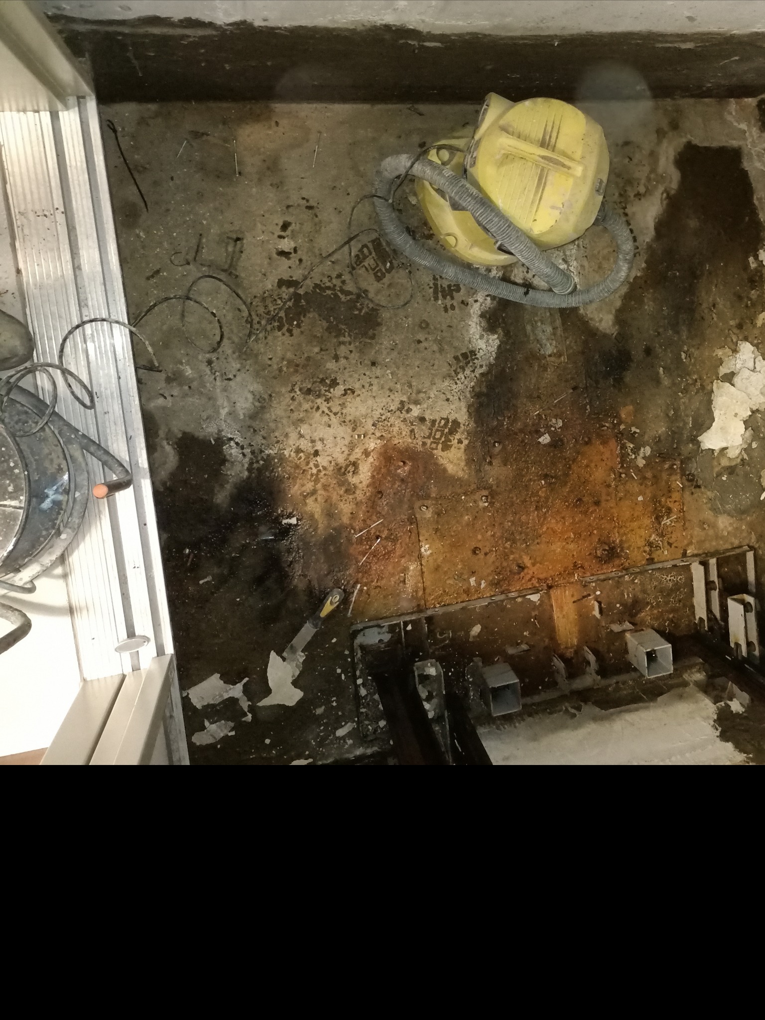 Skuteczne Doszczelnienie szybów windowych zarówno w nowym jak i starym budownictwie