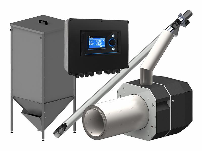 Zestaw kotła na paliwo stałe z podajnikiem ślimakowym, sterownikiem elektronicznym i zasobnikiem na paliwo, prezentowany na białym tle.