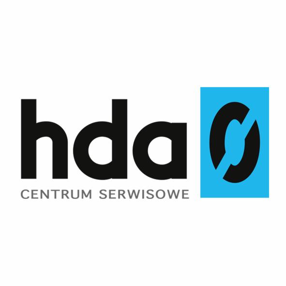 Logo firmy HDA Centrum Serwisowe z czarnym napisem na białym tle i niebieskim kwadratem z symbolem przypominającym literę 'O'.