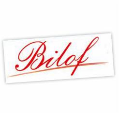 Czerwone logo firmy Bilof na białym tle, lekko pochylone.